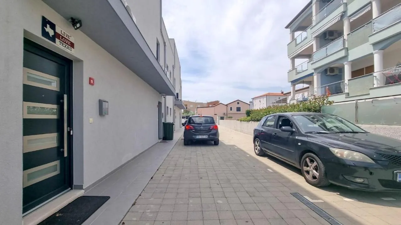 Casa Mia Apartment Novigrad